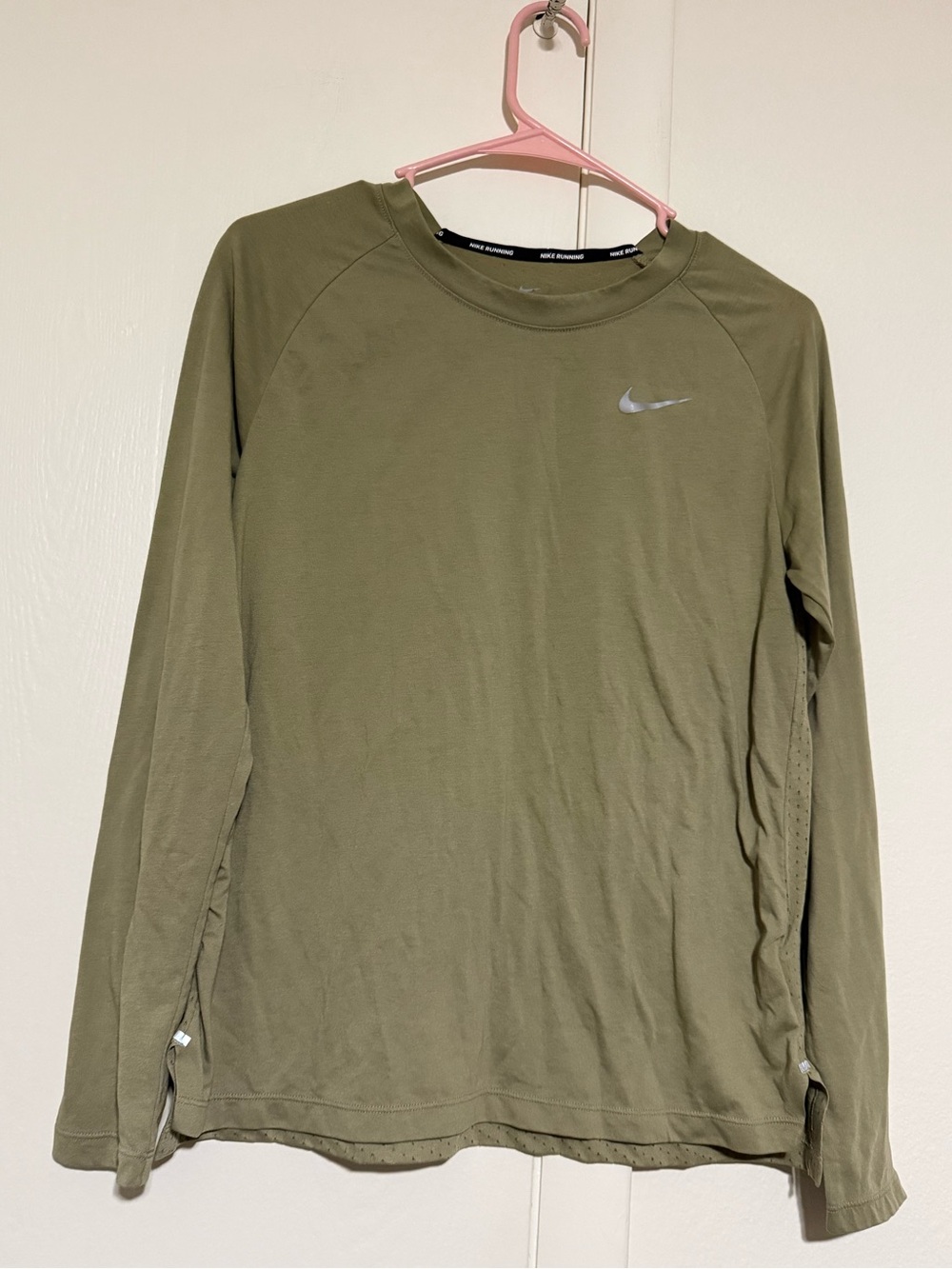 Nike Running Dri-FIT Long Sleeve Shirt Olive Green Size M